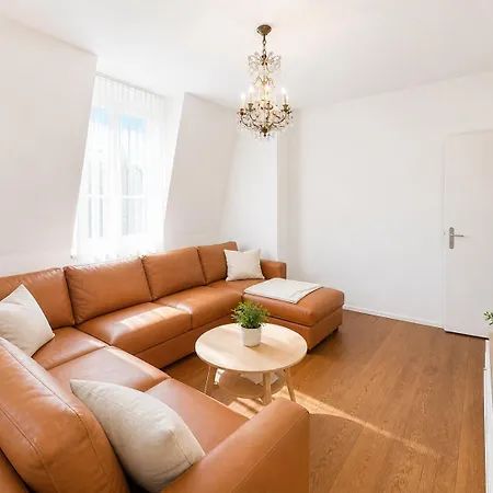 6 Apartment, Comfortable Modern Apartment Bern