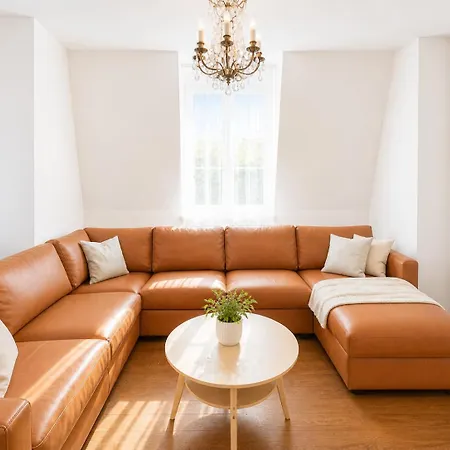 6 Apartment, Comfortable Modern Apartment Bern